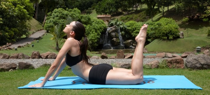 Jade Fusion Yoga Mat, Luxurious Comfort & Sturdy Workout Mats for